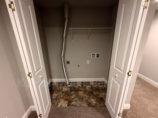 Building Photo - 8401-E ALLIED WAY