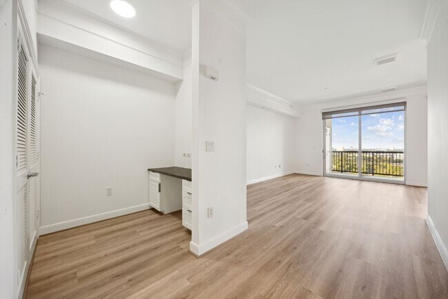 Building Photo - 3333 Allen Pkwy