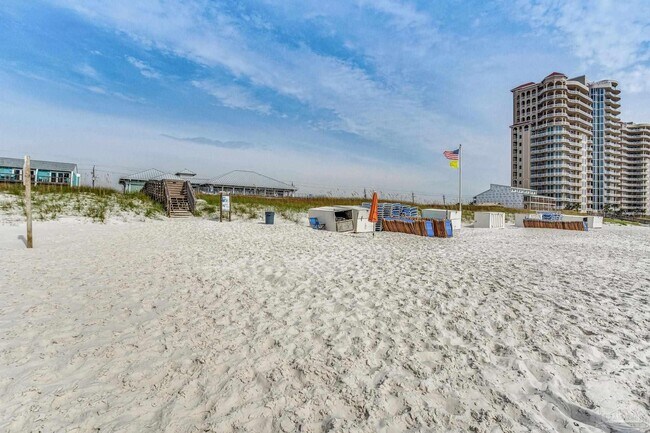 Building Photo - 612 Lost Key Dr