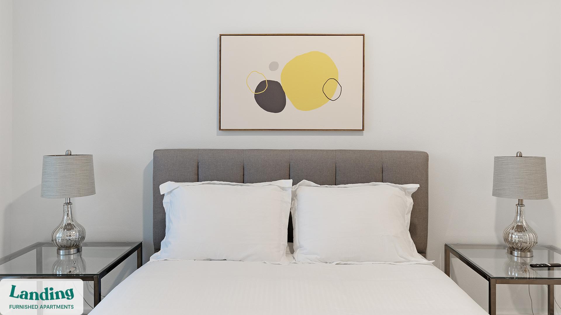 Building Photo - 650 E Sycamore St