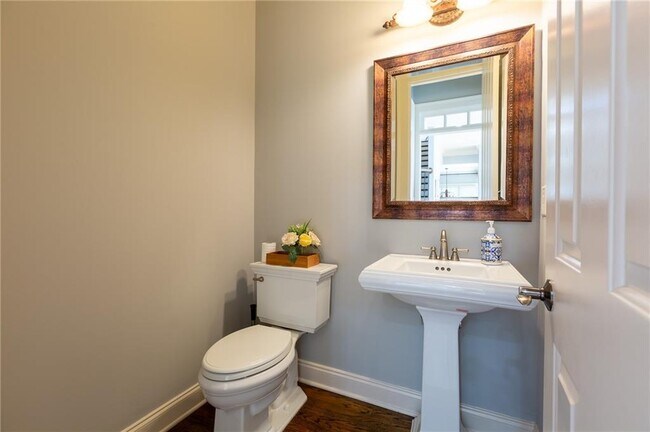 Building Photo - 2360 Manor Creek Ct