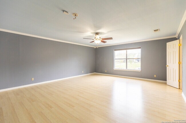 Building Photo - 224 Shadyview Dr