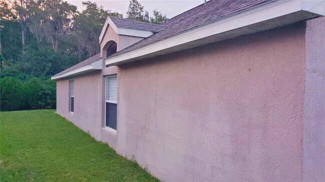Building Photo - 2308 Lily Pad Ln
