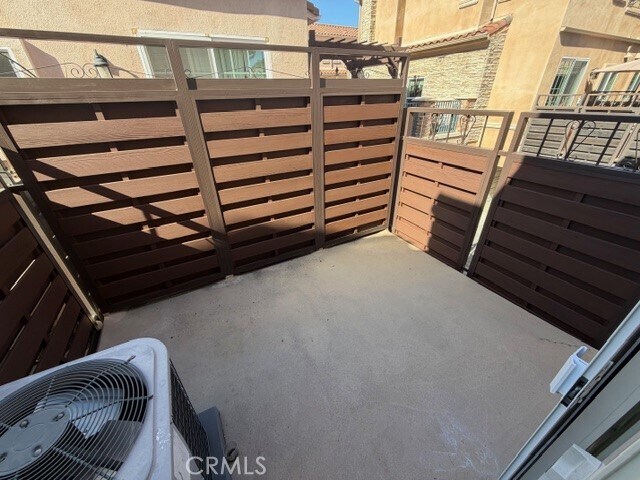 Building Photo - 788 S Stoneman Ave