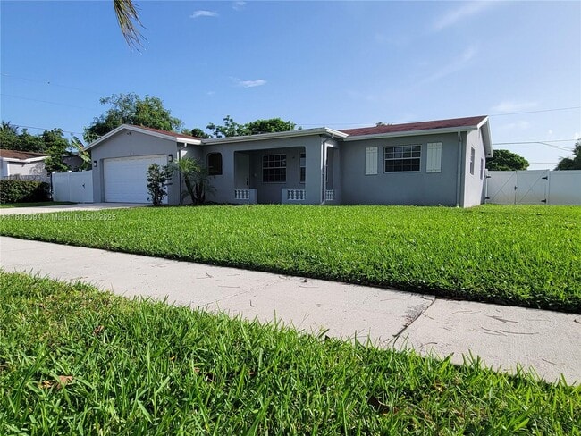 Primary Photo - 1814 Oakmount Dr