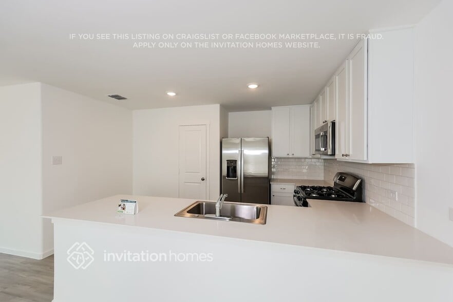 Building Photo - 10313 Tullamore Rdg Rd