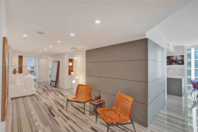 Building Photo - 17875 Collins Ave