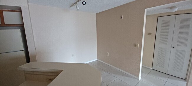 Building Photo - 1401 Village Blvd