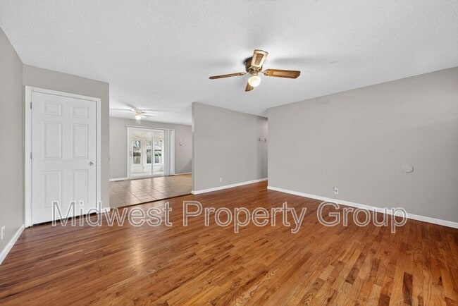 Building Photo - 2244 Millvalley Dr