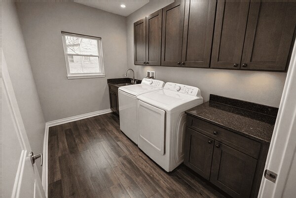 Building Photo - 1366 Cole St