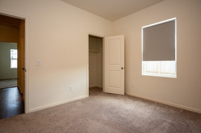 Building Photo - 5903 Grantgrala Dr