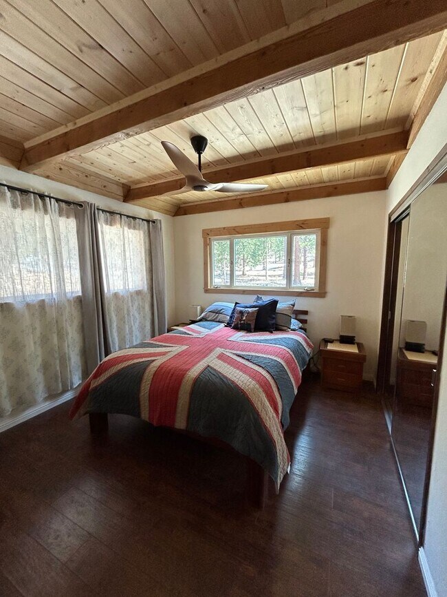 Building Photo - Upscale Chalet with 2 Car Garage Backing t...