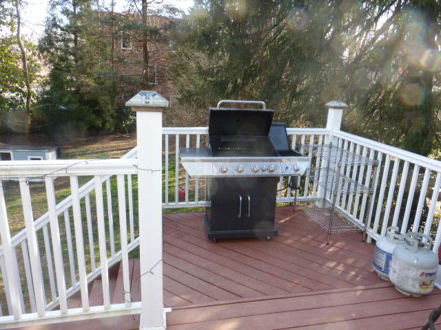 Building Photo - 324 Little Falls St