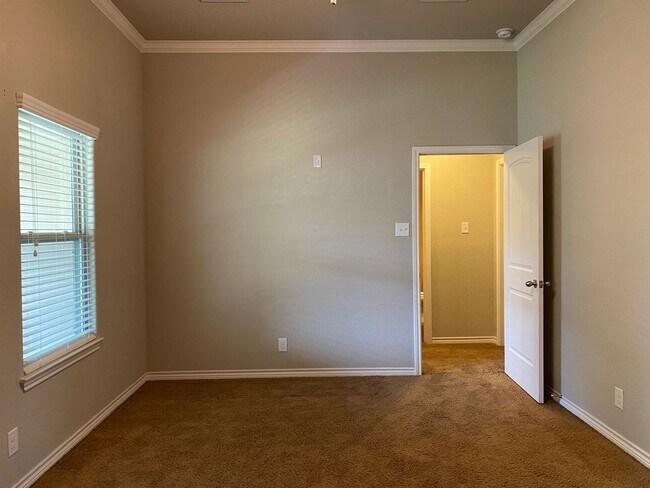 Building Photo - 5 BEDROOM, BELTON ISD