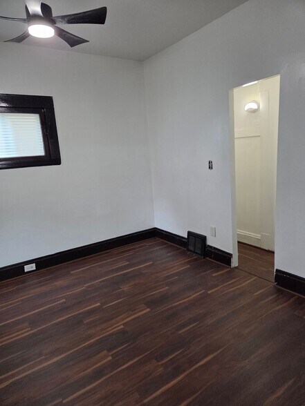 Building Photo - 2781 E 126th St