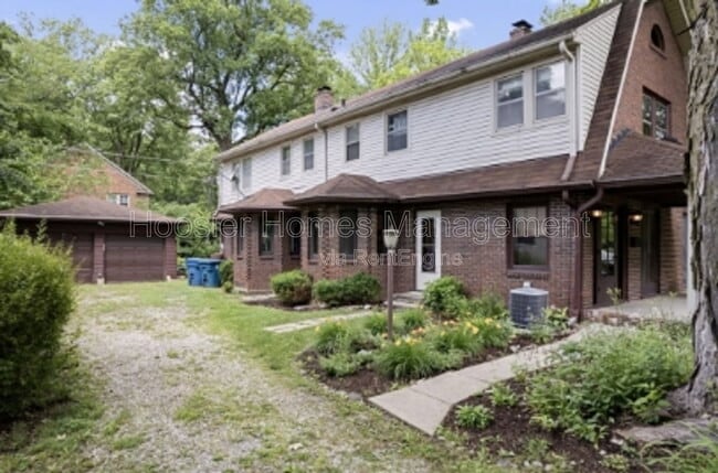 Building Photo - 4652 N Kenwood Ave