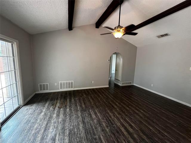 Building Photo - 6400 Dorchester Trail