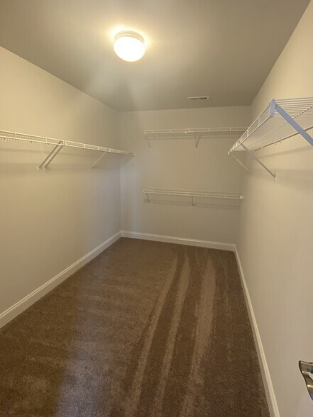 Building Photo - 1168 Carlisle Pl