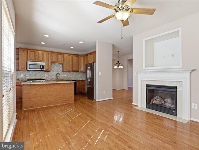 Building Photo - 7752 Grandwind Dr