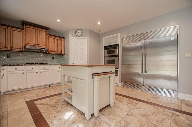 Building Photo - 1790 Tuftstown Ct