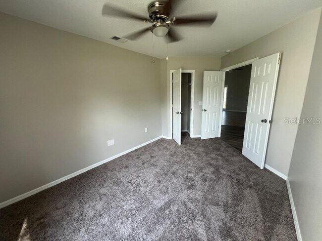 Building Photo - 30936 Burleigh Dr