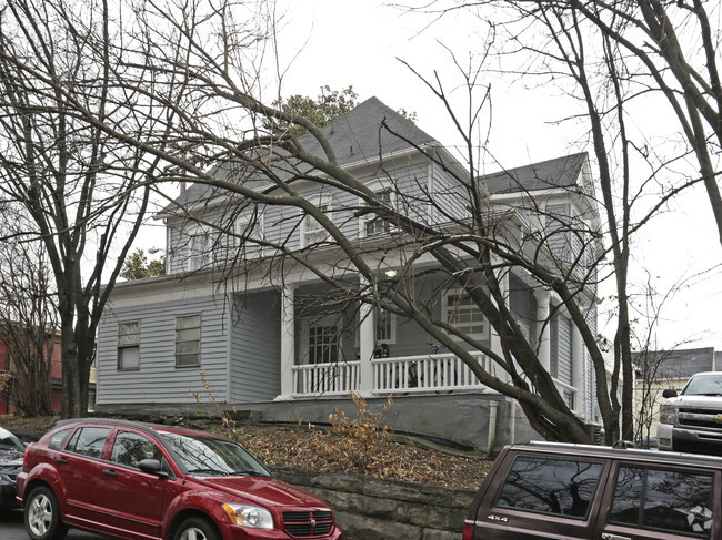 Building Photo - Gray House