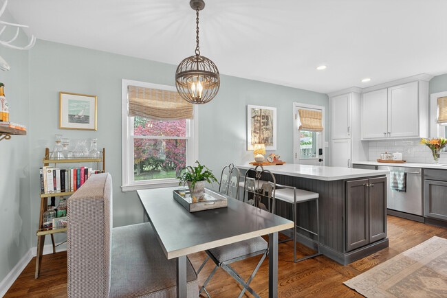 Building Photo - 1729 Appomattox Rd