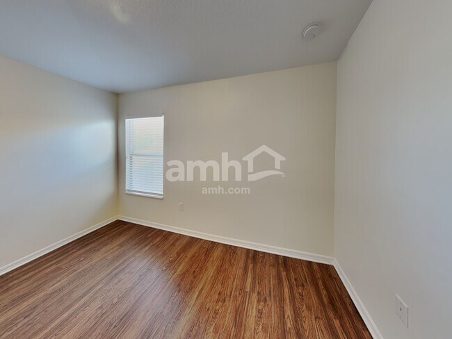 Building Photo - 12646 Evington Point Dr