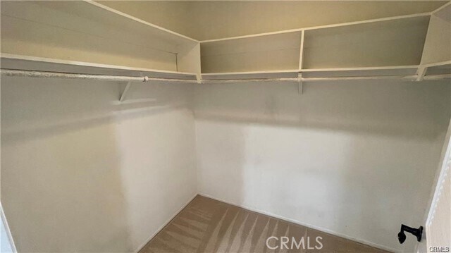 Building Photo - 24851 Oak Creek Ln