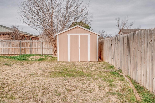 Building Photo - 801 Ironton Dr