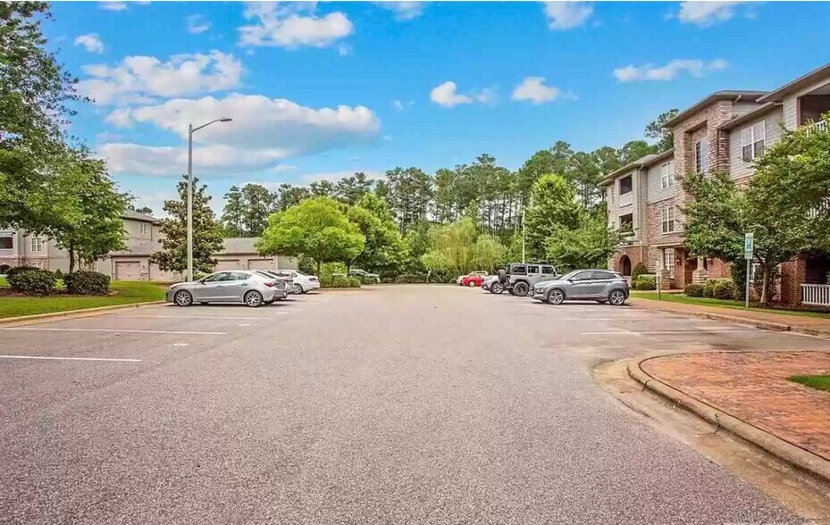Parking Area - 3314 Starboard Way