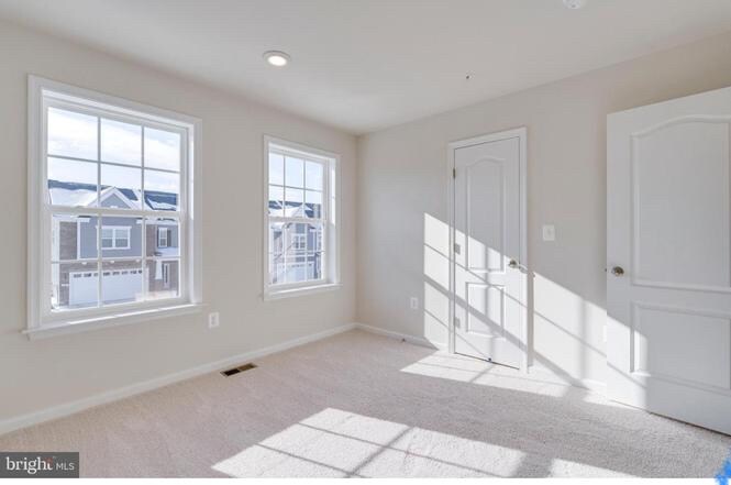 Building Photo - 10810 Meridian Hill Way