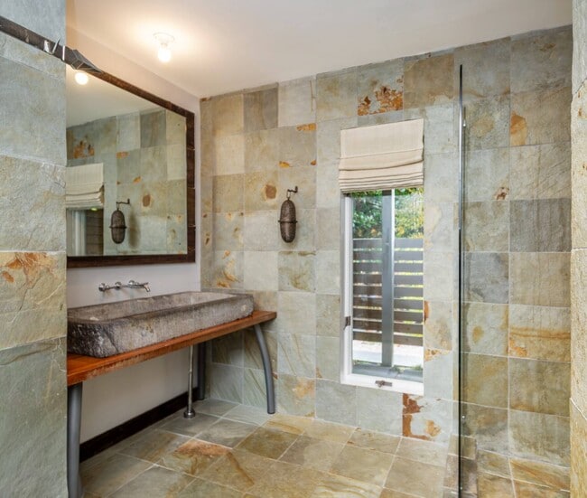 Building Photo - 138 Merchants Path