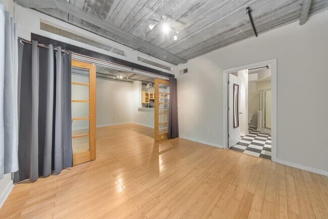 Building Photo - 800 Peachtree St NE