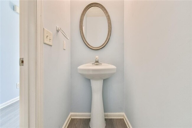 Building Photo - 1526 Viero Dr