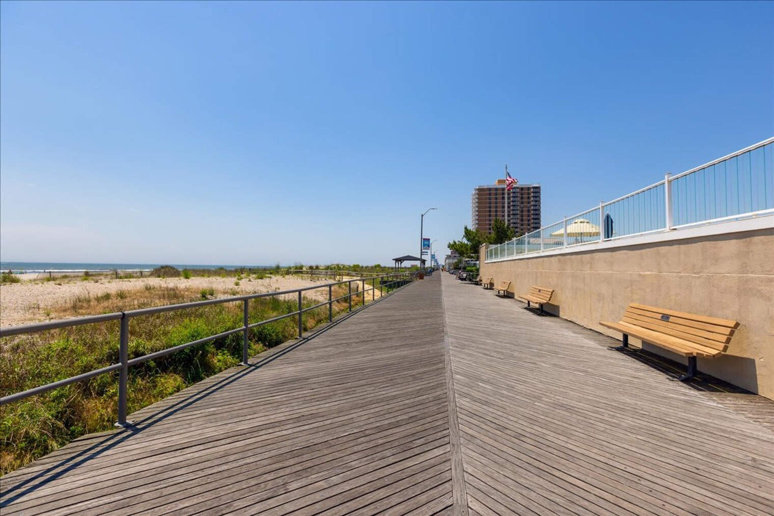 Building Photo - 27 S Oakland Ave