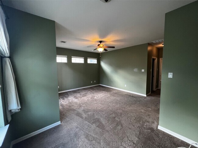 Building Photo - 6704 Menchaca Rd