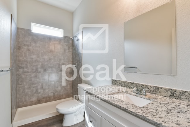 Building Photo - $1750! 3Bed/2Bath in Fort Worth! Get your ...