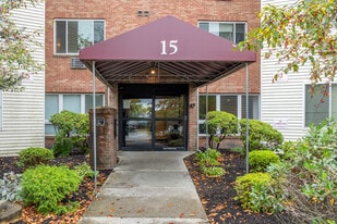 Building Photo - Sycamore Crest 55+ Senior Apartments