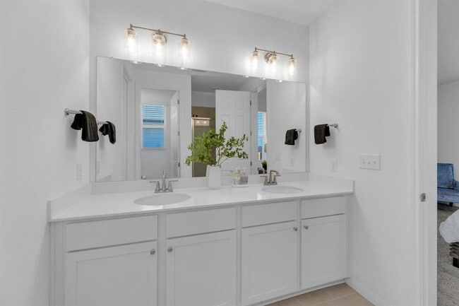 Building Photo - 20704 John Gill Dr