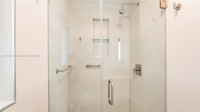 Building Photo - 4512 Sea Grape Dr
