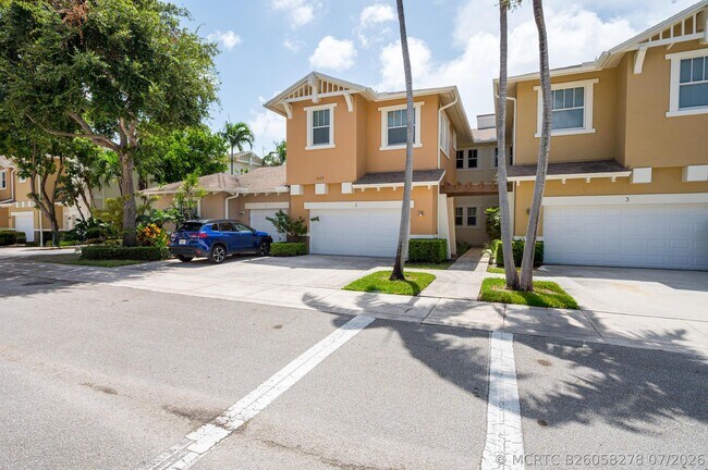 Building Photo - 669 Pacific Grove Dr