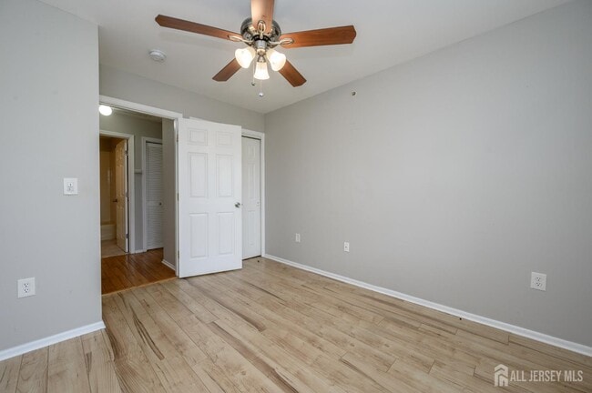 Building Photo - 180 Lackland Ave