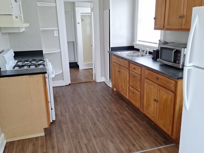 Building Photo - 15th Ave 2019**Raymer