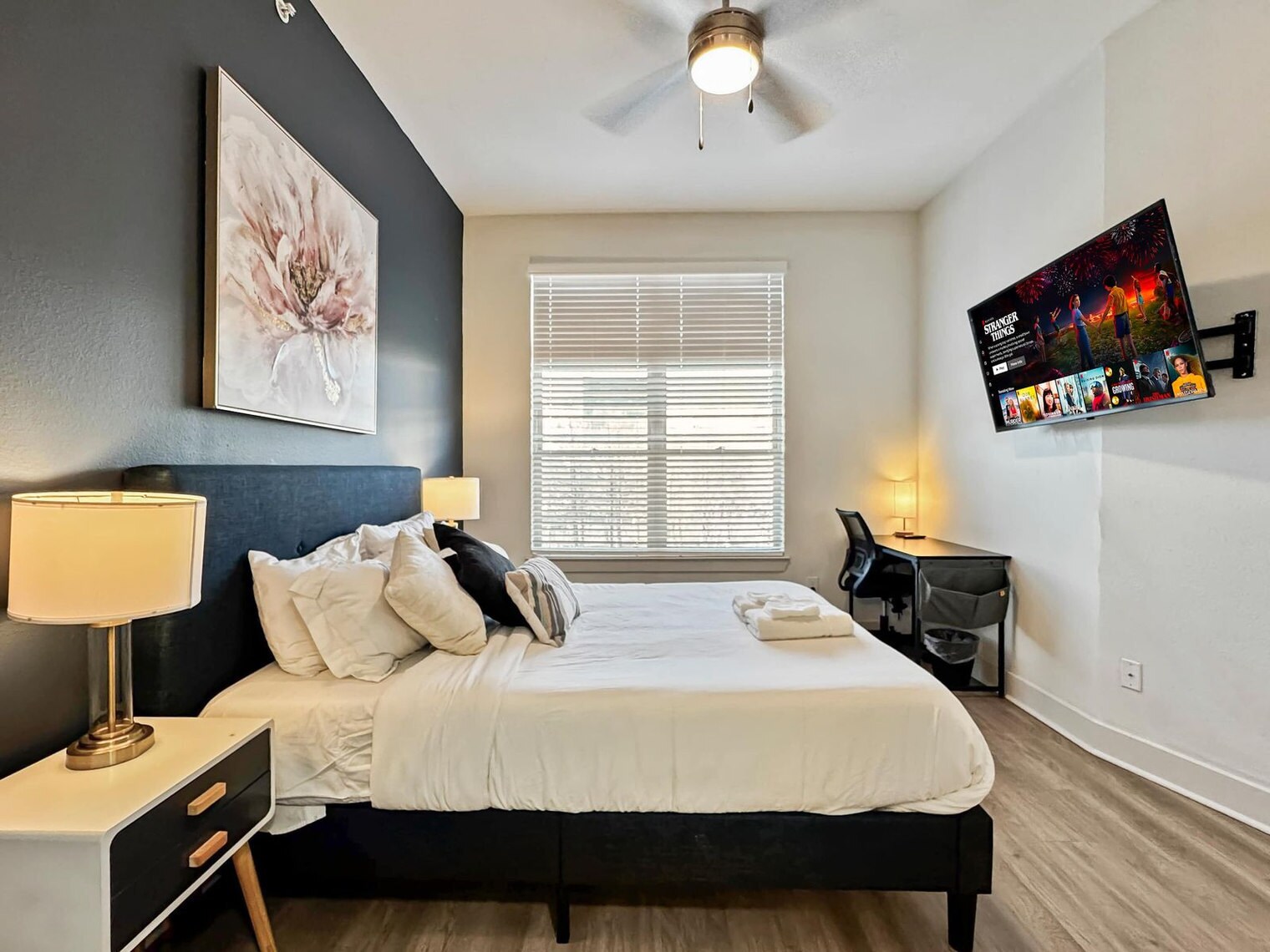 Building Photo - 2908 Indiana St