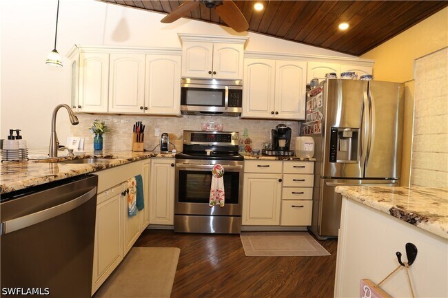 Building Photo - 3563 Antarctic Cir