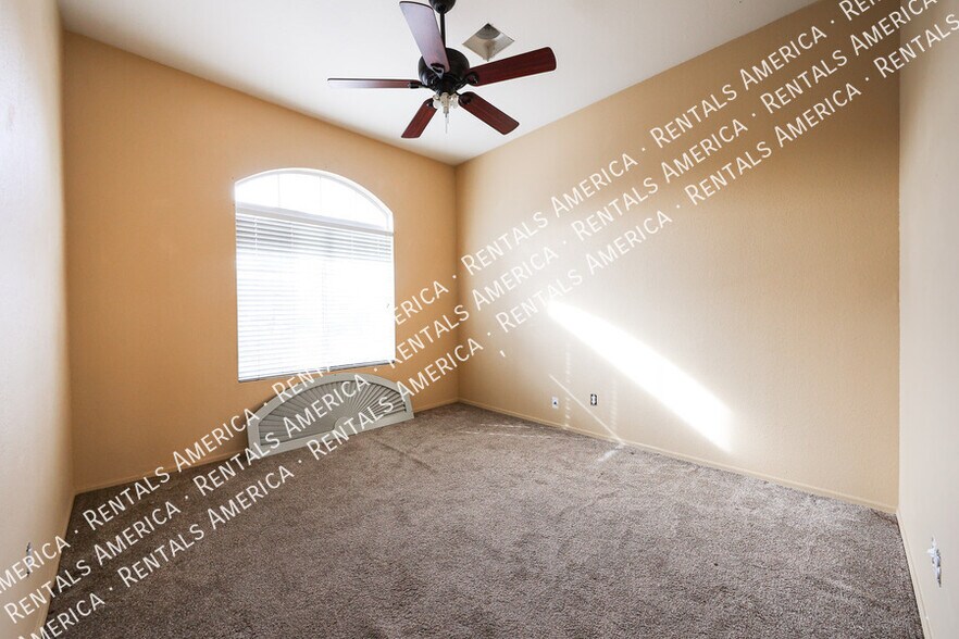 Building Photo - 3850 W Park View Ln