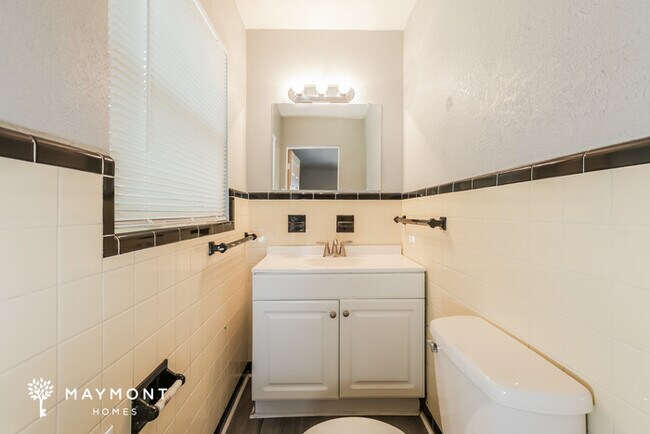 Building Photo - Inviting 3 Bedroom Ranch in Lakeland, FL