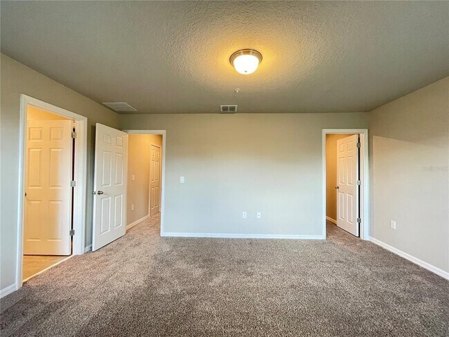 Building Photo - 2475 Sweet Viburnum Wy