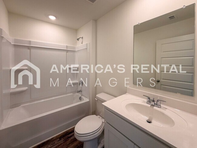 Building Photo - DEPOSIT PENDING! Sign a 13-month lease by 3/31/2026 to receive a $500 Gift Card! New Construction...